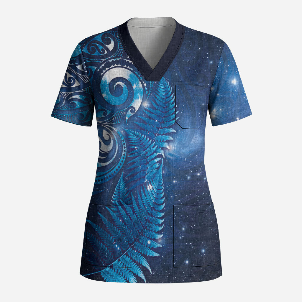 Aotearoa New Zealand New Year Scrub Top Tribal Koru Tattoo Blue Galaxy Maori Silver Fern