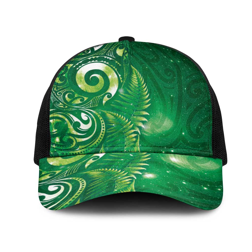 Aotearoa New Zealand New Year Mesh Trucker Cap Tribal Koru Tattoo Green Galaxy Maori Silver Fern LT03 One Size Black Green - Polynesian Pride