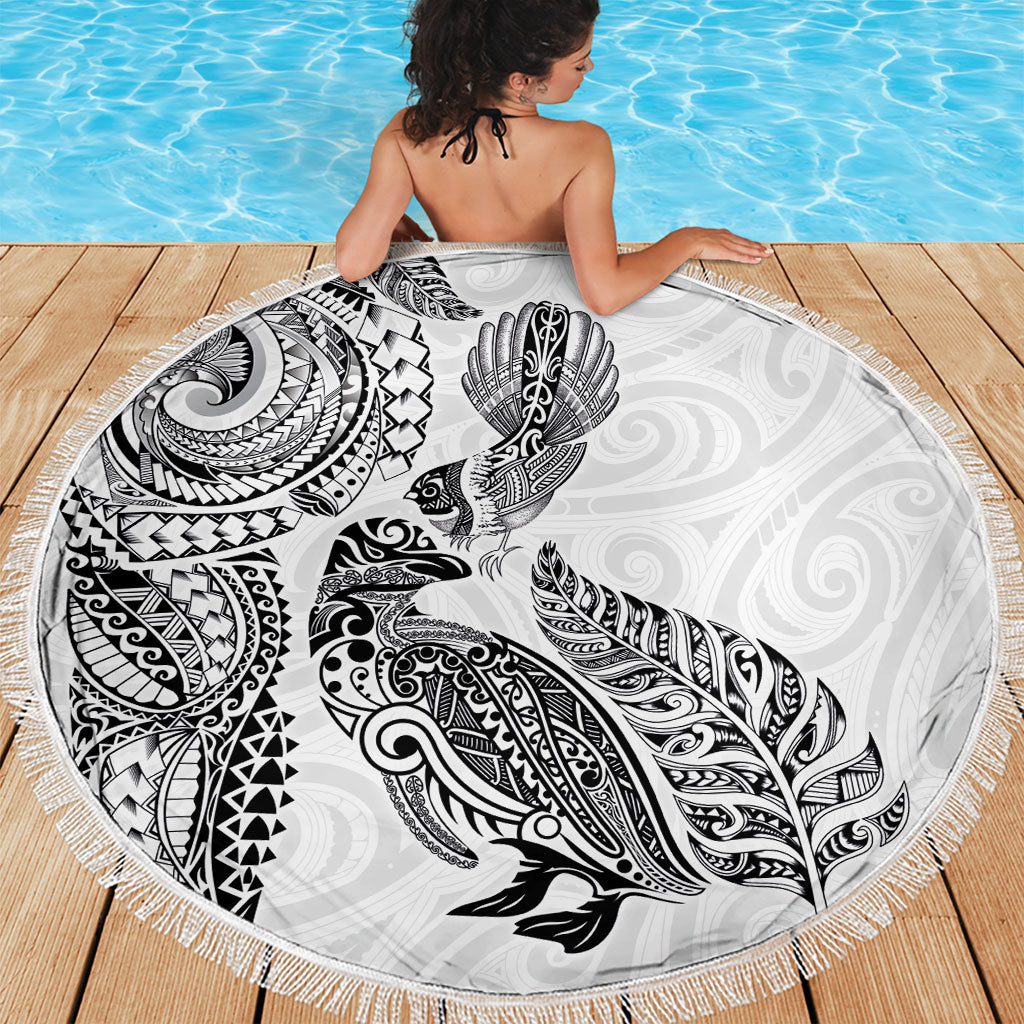 Aotearoa Moko Tribal Tattoo Beach Blanket New Zealand Maori Penguin and Fantail White Color