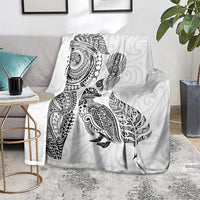 Aotearoa Moko Tribal Tattoo Blanket New Zealand Maori Penguin and Fantail White Color