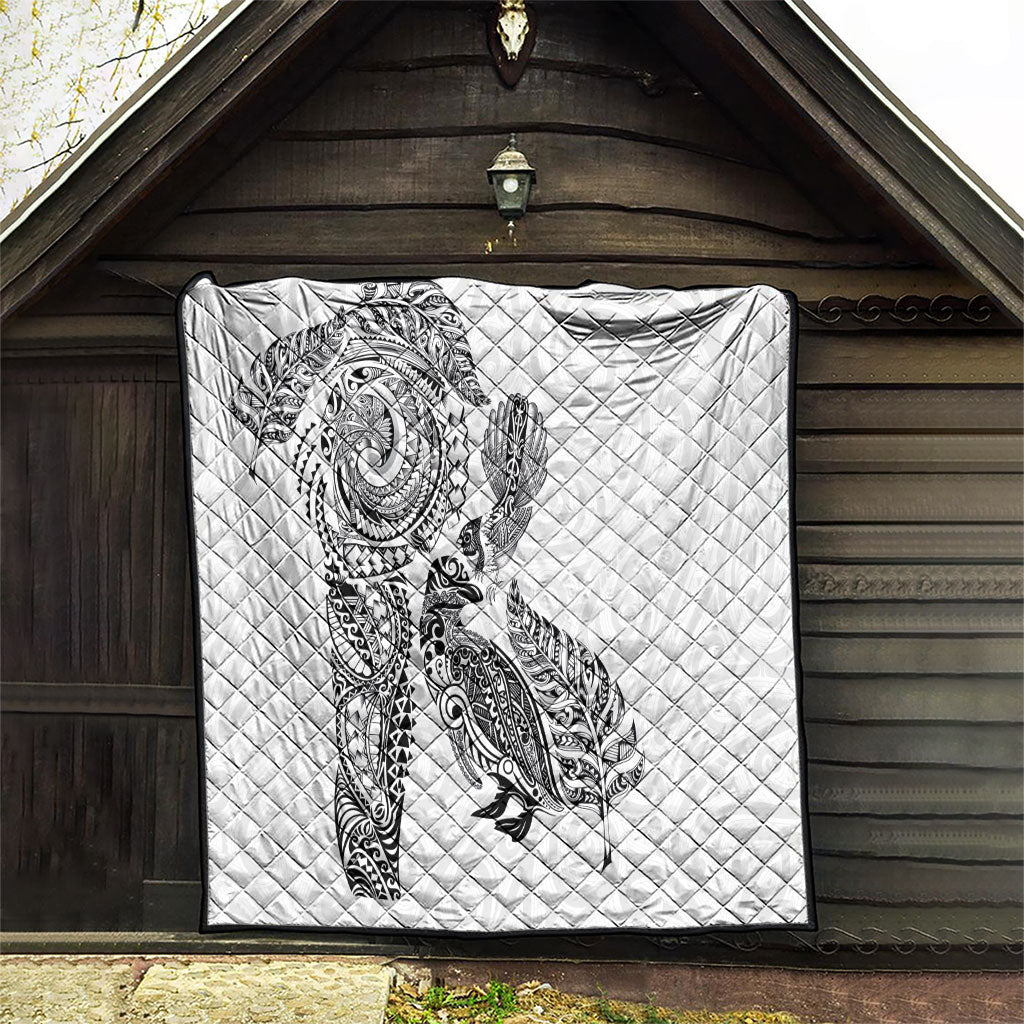 Aotearoa Moko Tribal Tattoo Quilt New Zealand Maori Penguin and Fantail White Color LT03 - Polynesian Pride