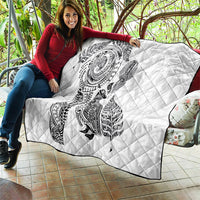 Aotearoa Moko Tribal Tattoo Quilt New Zealand Maori Penguin and Fantail White Color LT03 - Polynesian Pride