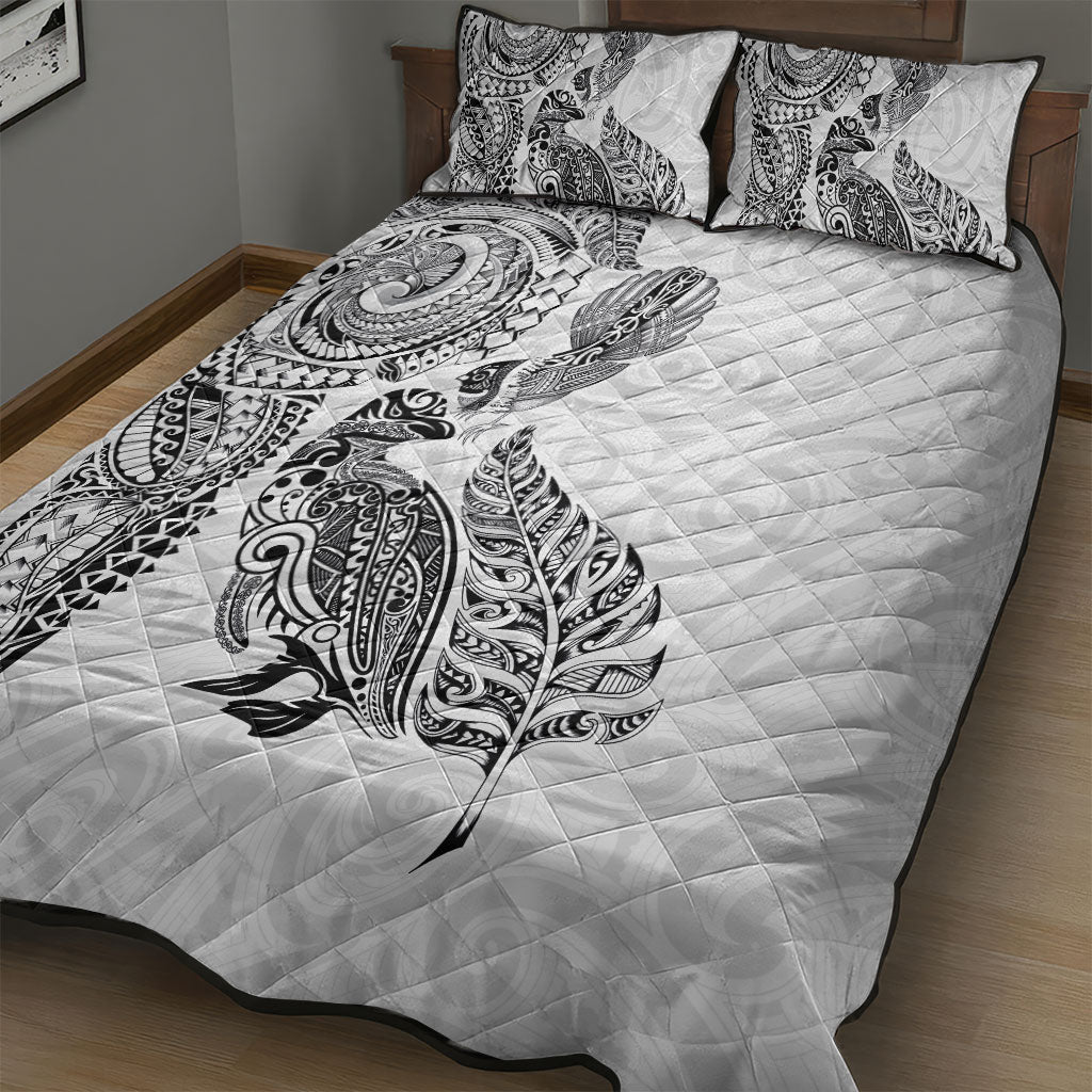 Aotearoa Moko Tribal Tattoo Quilt Bed Set New Zealand Maori Penguin and Fantail White Color LT03 - Polynesian Pride