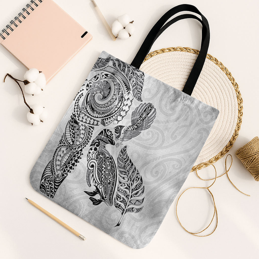 Aotearoa Moko Tribal Tattoo Tote Bag New Zealand Maori Penguin and Fantail White Color LT03 Black Strap One Size White - Polynesian Pride