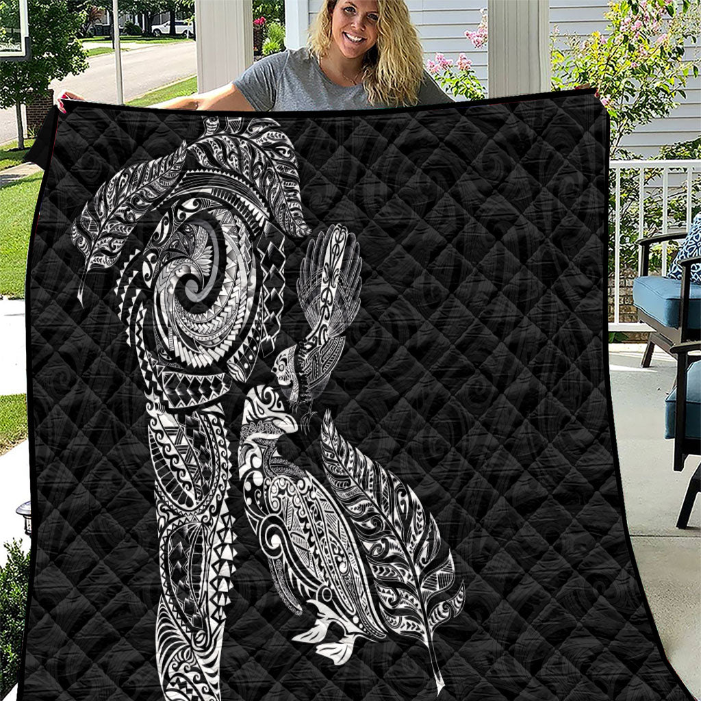 Aotearoa Moko Tribal Tattoo Quilt New Zealand Maori Penguin and Fantail Black Color LT03 Black - Polynesian Pride