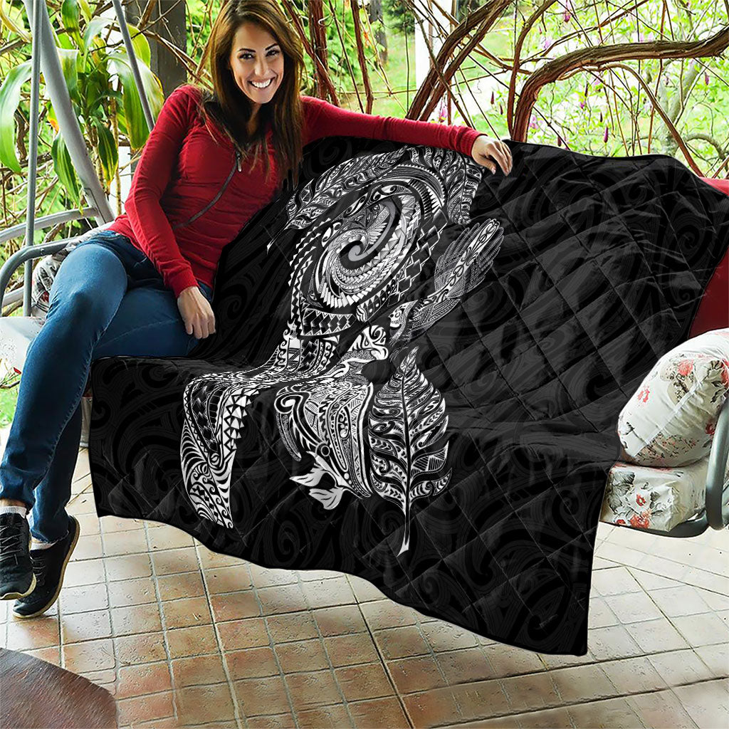 Aotearoa Moko Tribal Tattoo Quilt New Zealand Maori Penguin and Fantail Black Color LT03 - Polynesian Pride