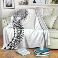 Hawaiian Tribal Tattoo and Plumeria Blanket Polynesian Pattern White Color