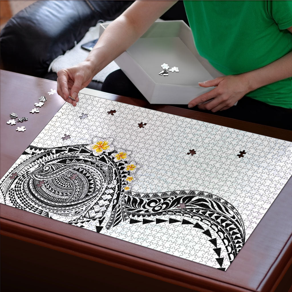 Hawaiian Tribal Tattoo and Plumeria Puzzle Polynesian Pattern White Color