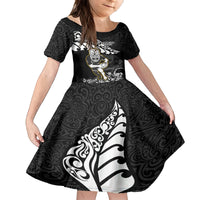 Custom New Zealand Rugby Family Matching Puletasi Dress and Hawaiian Shirt Maori Warrior Rugby Silver Fern Tribal Pattern LT03 Daughter's Dress Black - Polynesian Pride