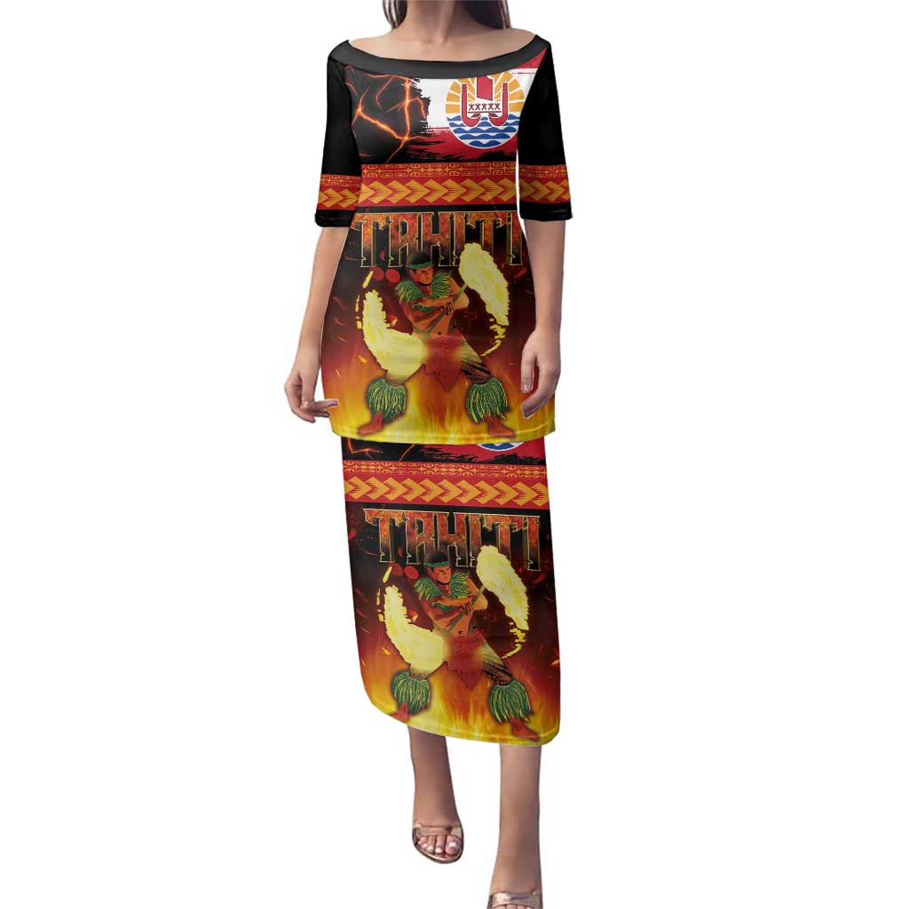 Tahitian Siva Afi Family Matching Puletasi and Hawaiian Shirt Tribal Performers of Tahitian Fire Knife Dancing