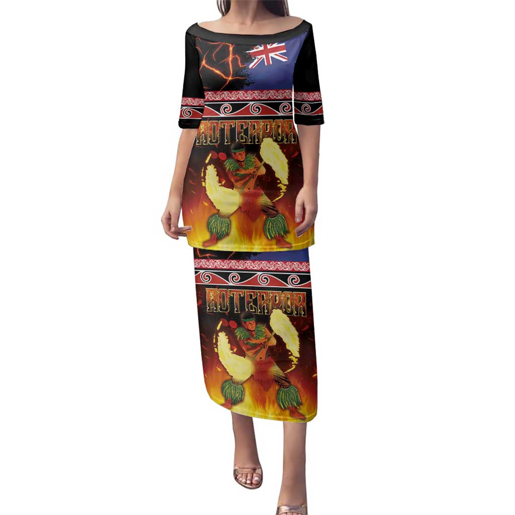 Aotearoa Siva Afi Family Matching Puletasi and Hawaiian Shirt Tribal Performers of Aotearoa Fire Knife Dancing LT03 Mom's Dress Black - Polynesian Pride