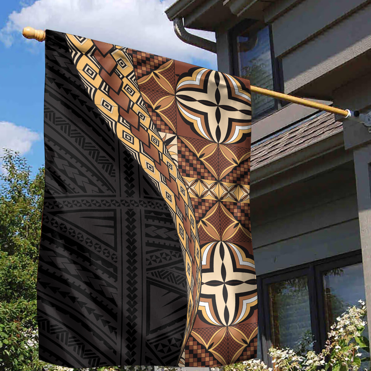 Samoan Siapo Garden Flag Tatau Pattern Half Style Retro Mode LT03 - Polynesian Pride