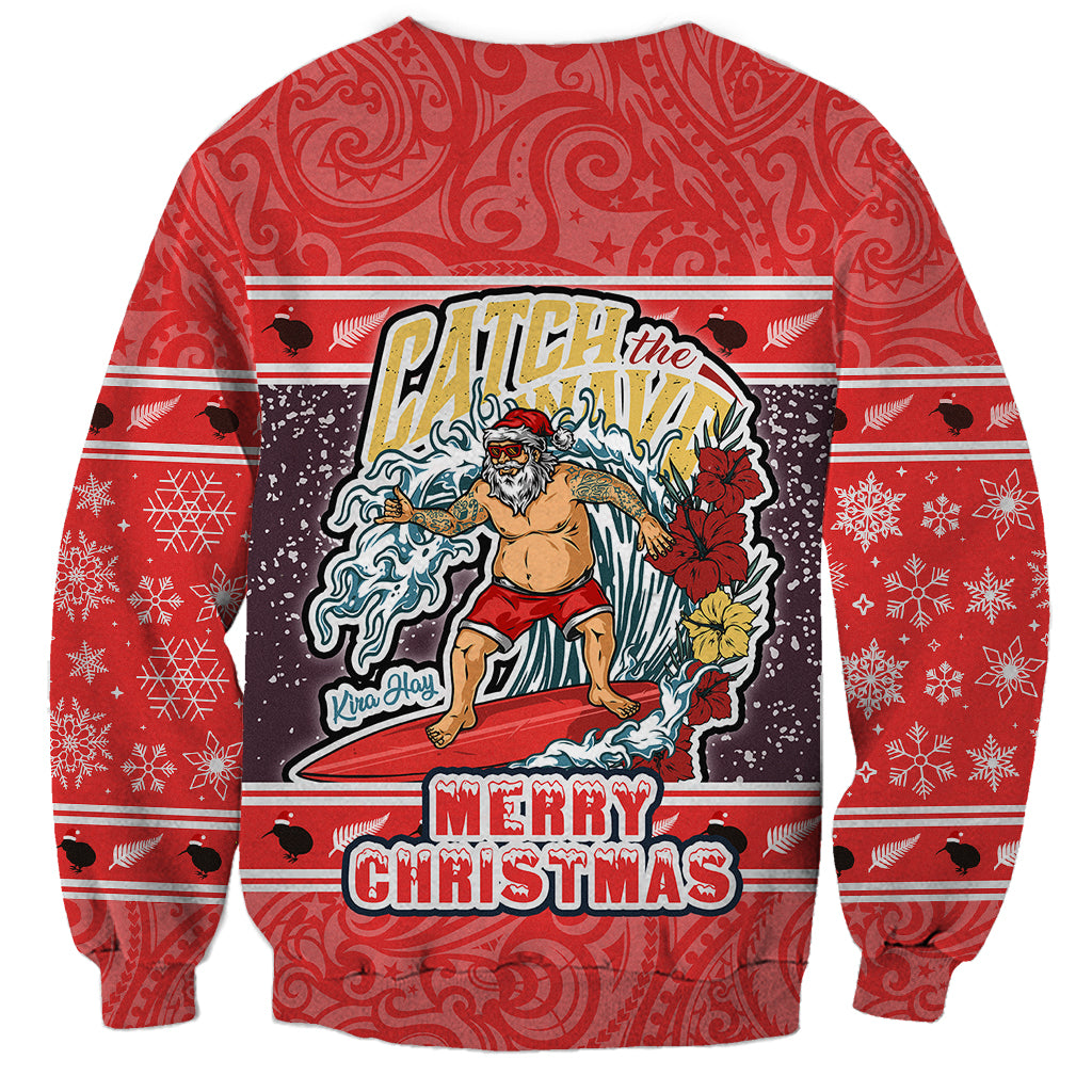 new-zealand-christmas-sweatshirt-santa-catch-the-wave-maori-pattern-retro-style