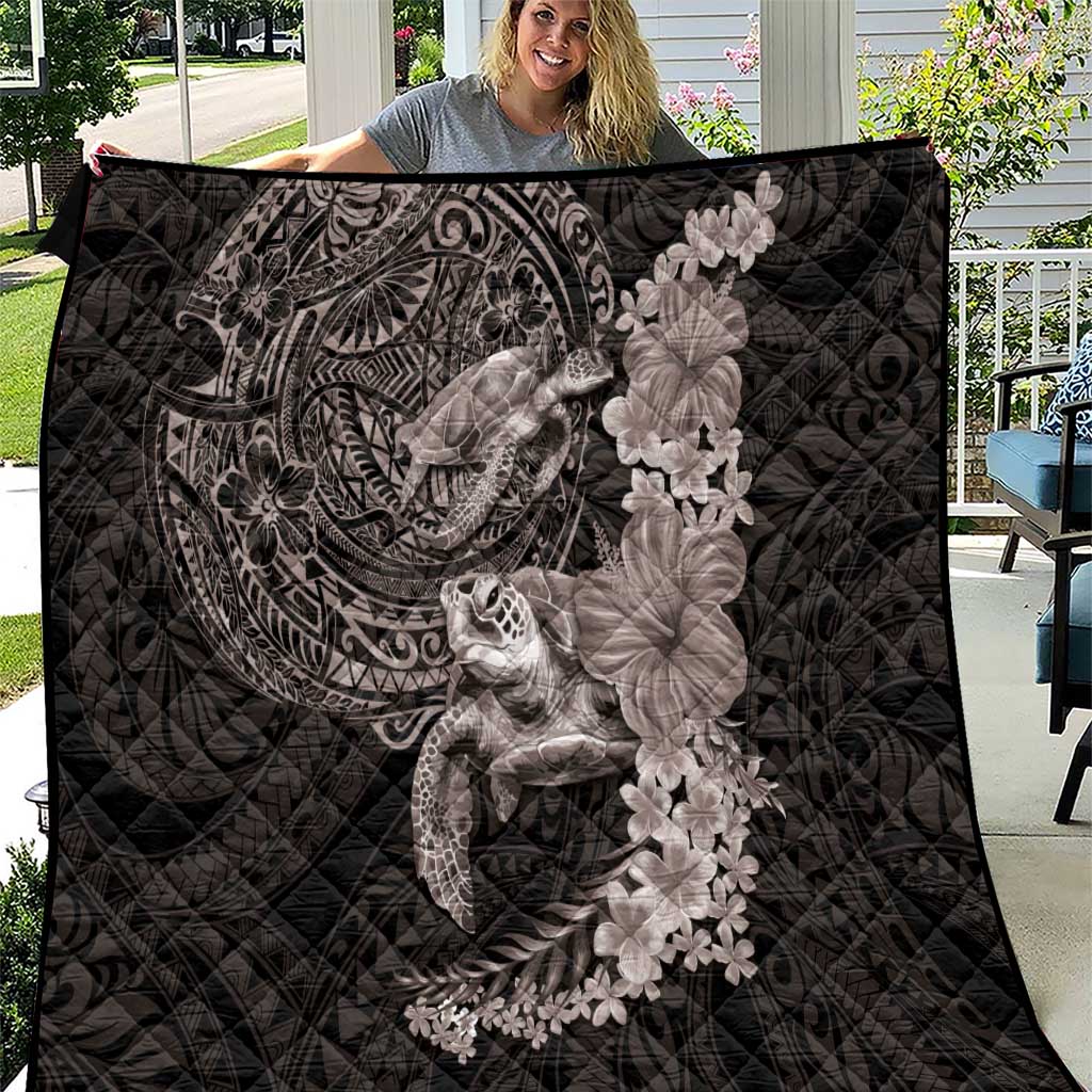 Hawaiian Plumeria and Hibiscus with Turtles Quilt Polynesian Art Grayscale - Polynesian Pride
