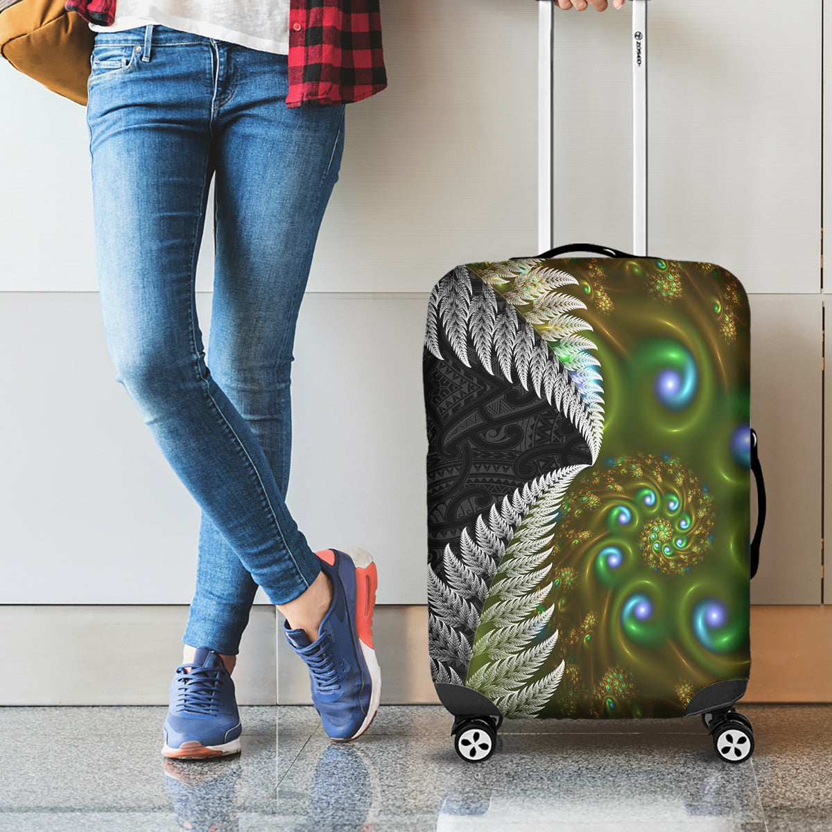 New Zealand Luggage Cover Koru Abstract Art and Silver Fern Maori Pattern