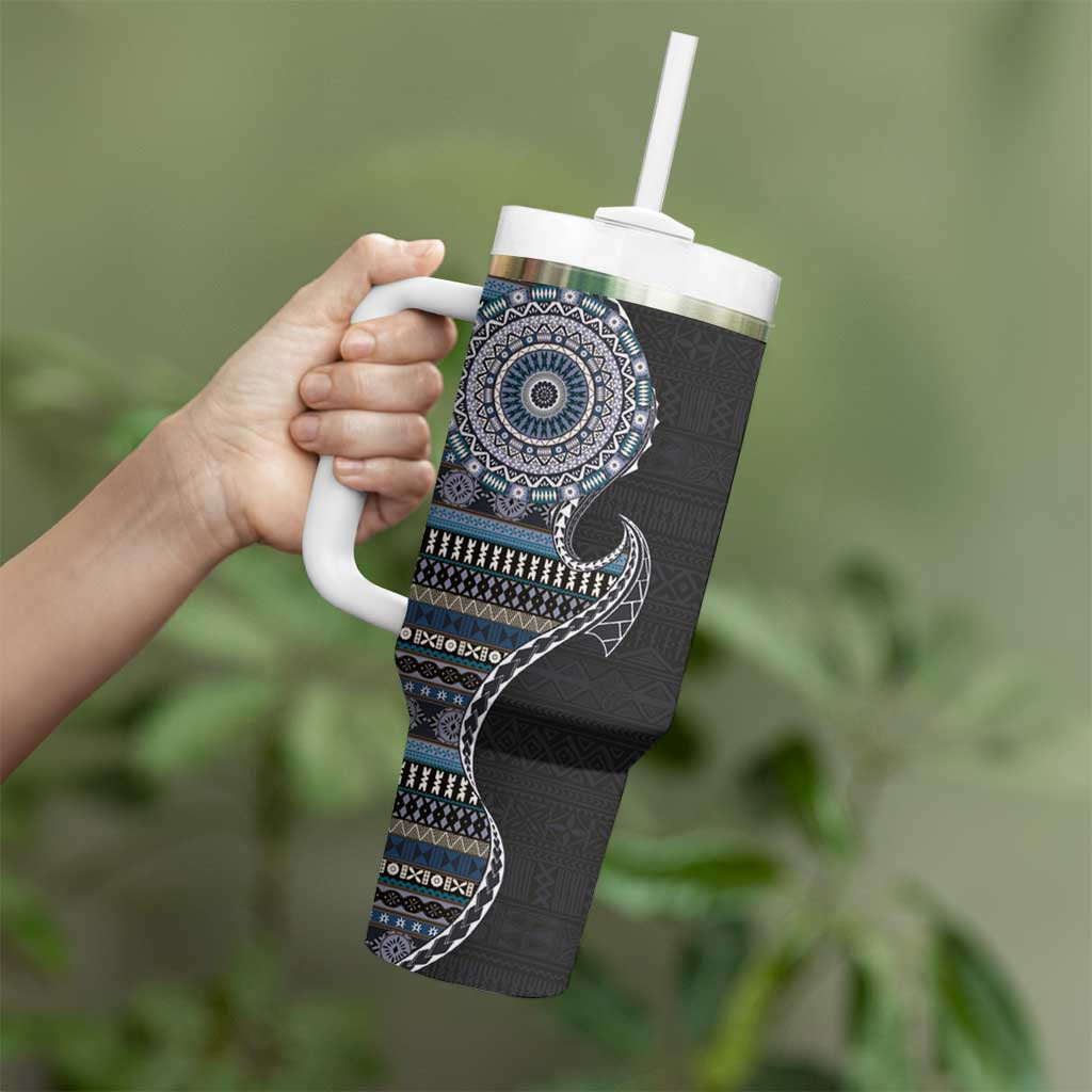 Fijian Masi Tribal Tattoos Art Pattern Tumbler With Handle Navy Color Half Style LT03 - Polynesian Pride