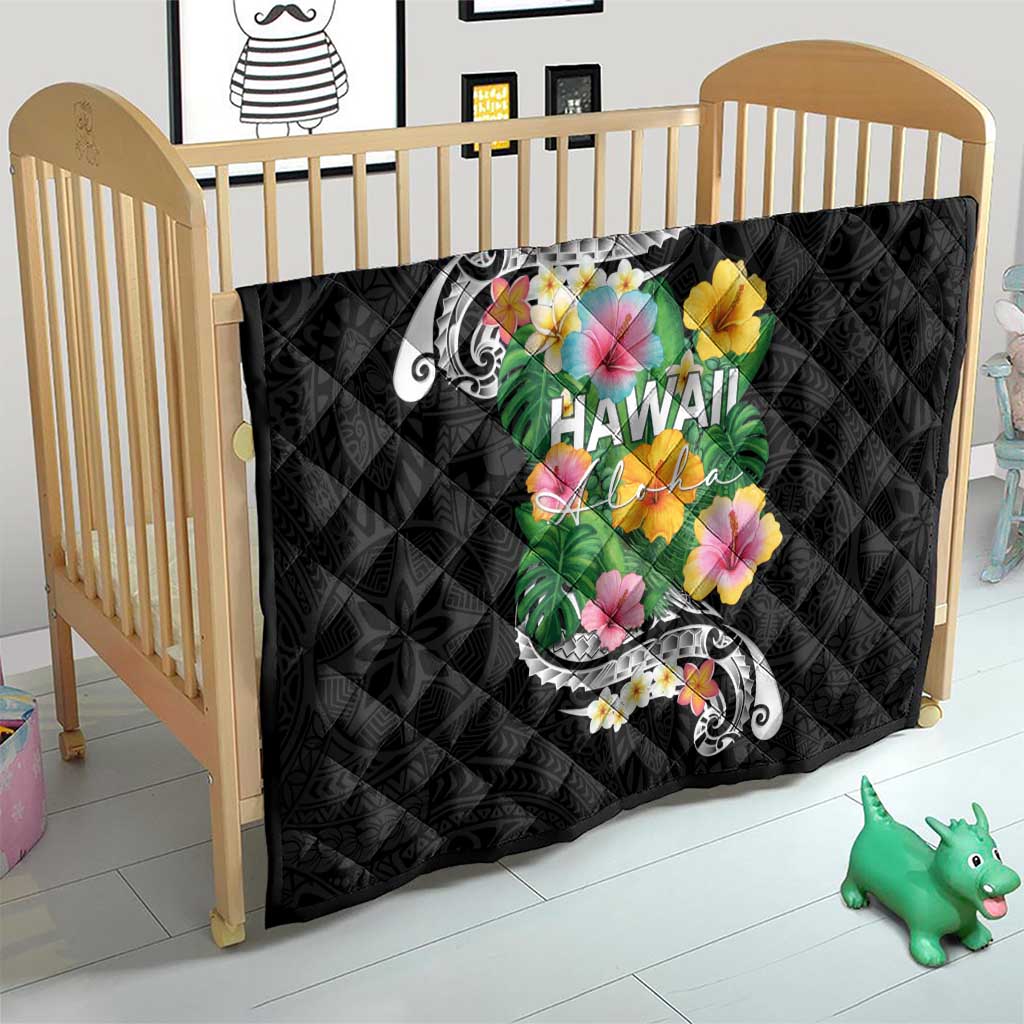 Hawaii Aloha Tropical Leaves and Flower Quilt with Polynesian Art Tattoo Black Color - Polynesian Pride