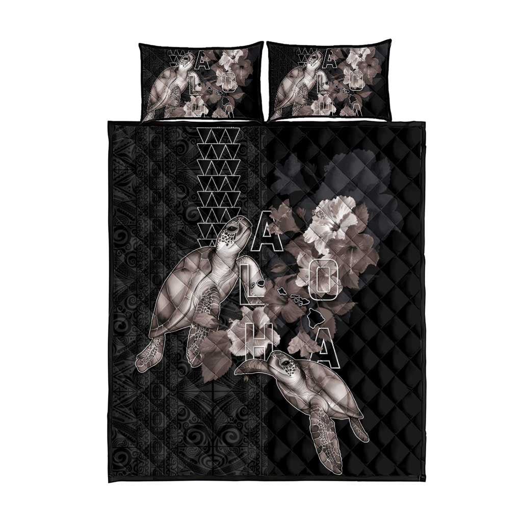 Hawaii Aloha Turtle Hibiscus and Leaves Quilt Bed Set with Polynesian and Kakau Tattoos Black Color - Polynesian Pride