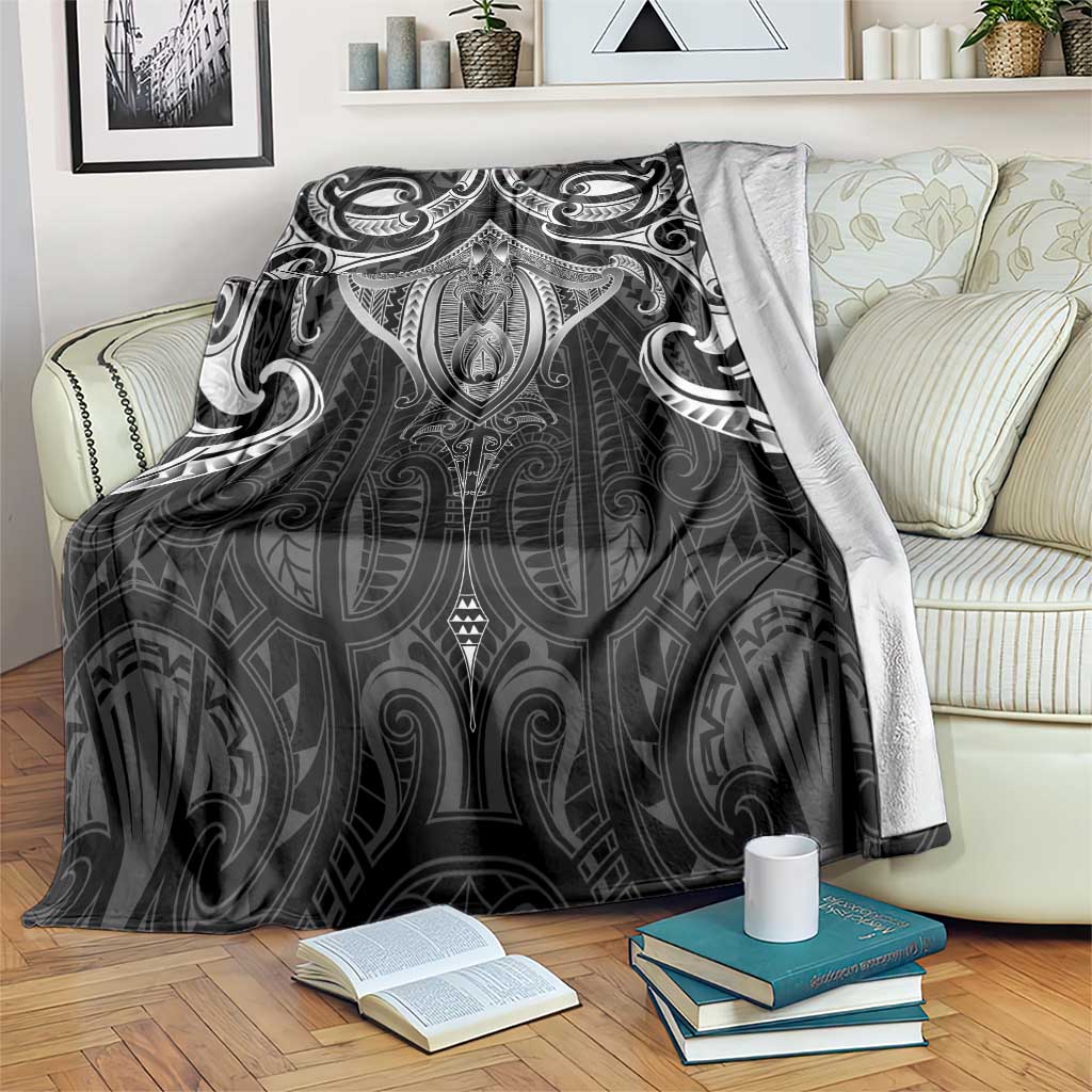 New Zealand Aotearoa Blanket Maori Manta Ray Moko Black - Polynesian Pride