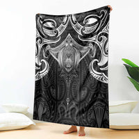 New Zealand Aotearoa Blanket Maori Manta Ray Moko Black - Polynesian Pride