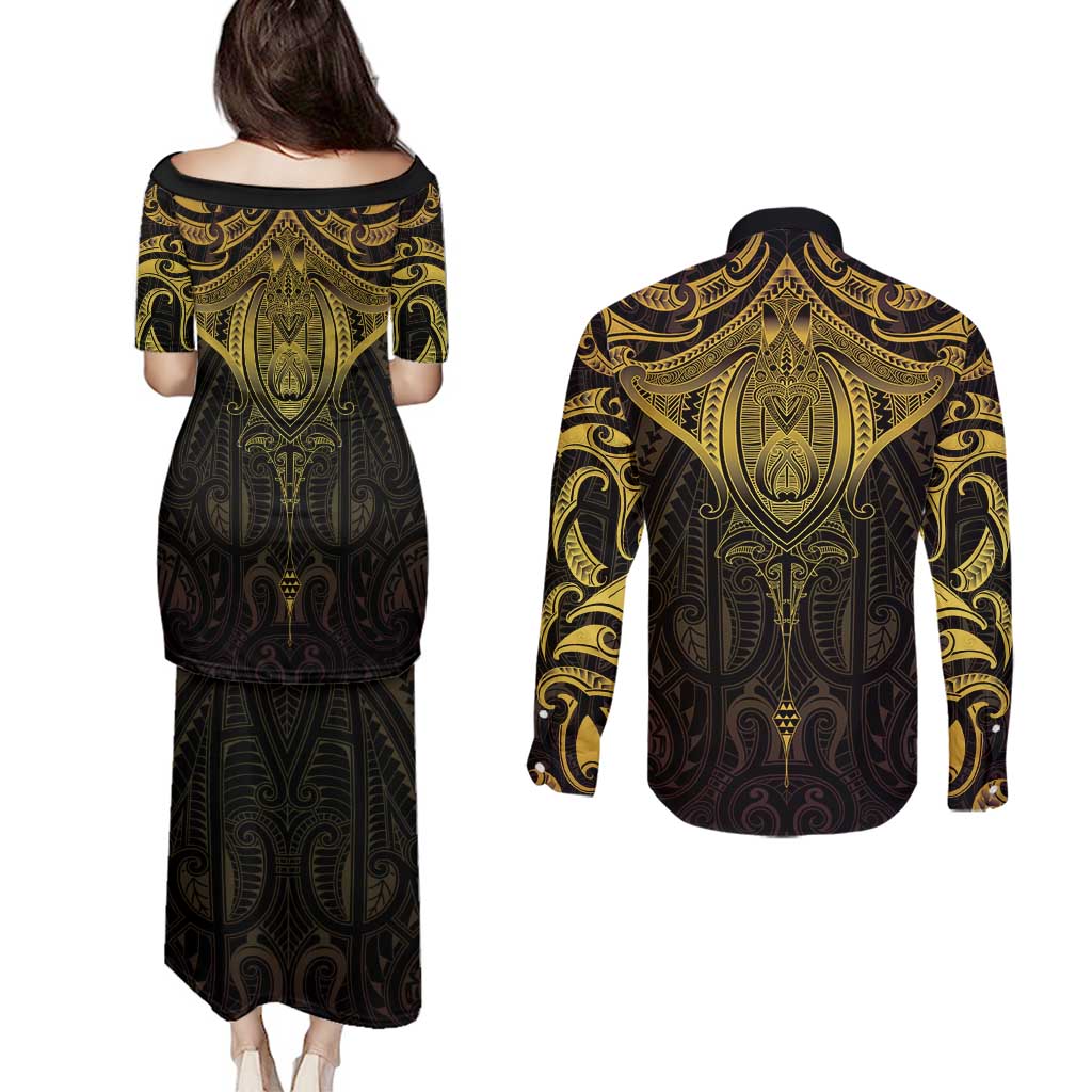 New Zealand Aotearoa Couples Matching Puletasi and Long Sleeve Button Shirt Maori Manta Ray Moko Gold LT05 - Polynesian Pride