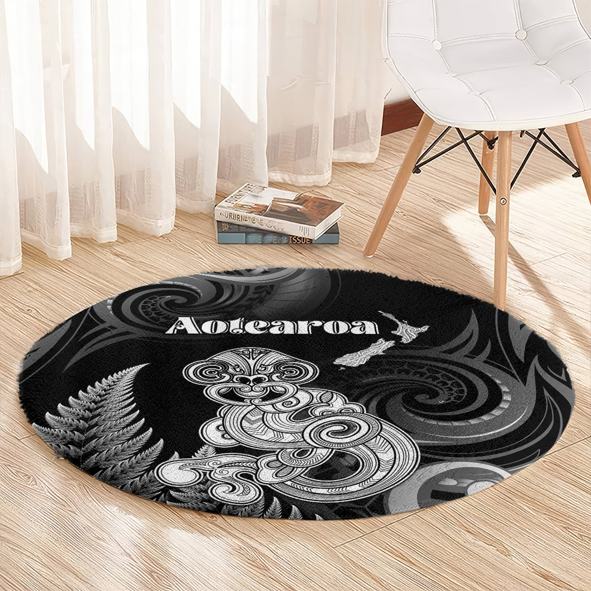 New Zealand Maori Taniwha Round Carpet Silver Fern Black Version