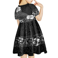 Hawaii Hibiscus With Black Polynesian Pattern Kid Short Sleeve Dress