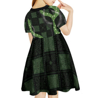 Hawaiian Quilt Kid Short Sleeve Dress Pele Hair Hinahina Lei Black Version