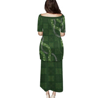 Hawaiian Quilt Family Matching Puletasi and Hawaiian Shirt Pele Hair Hinahina Lei Green Version LT05 - Polynesian Pride
