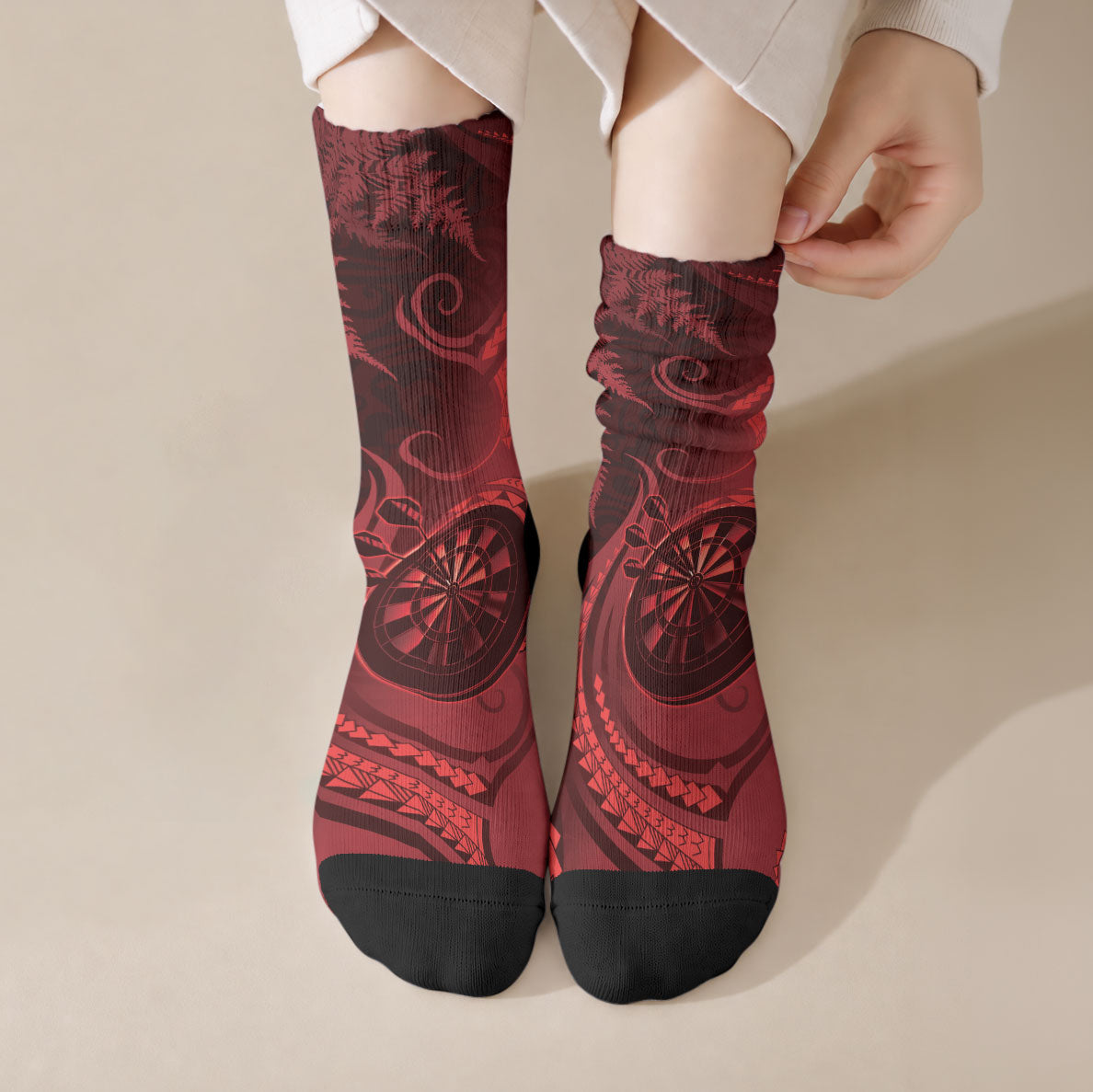 New Zealand Red Darts Crew Socks Maori Fern Curve Style LT05 Crew Socks Red - Polynesian Pride