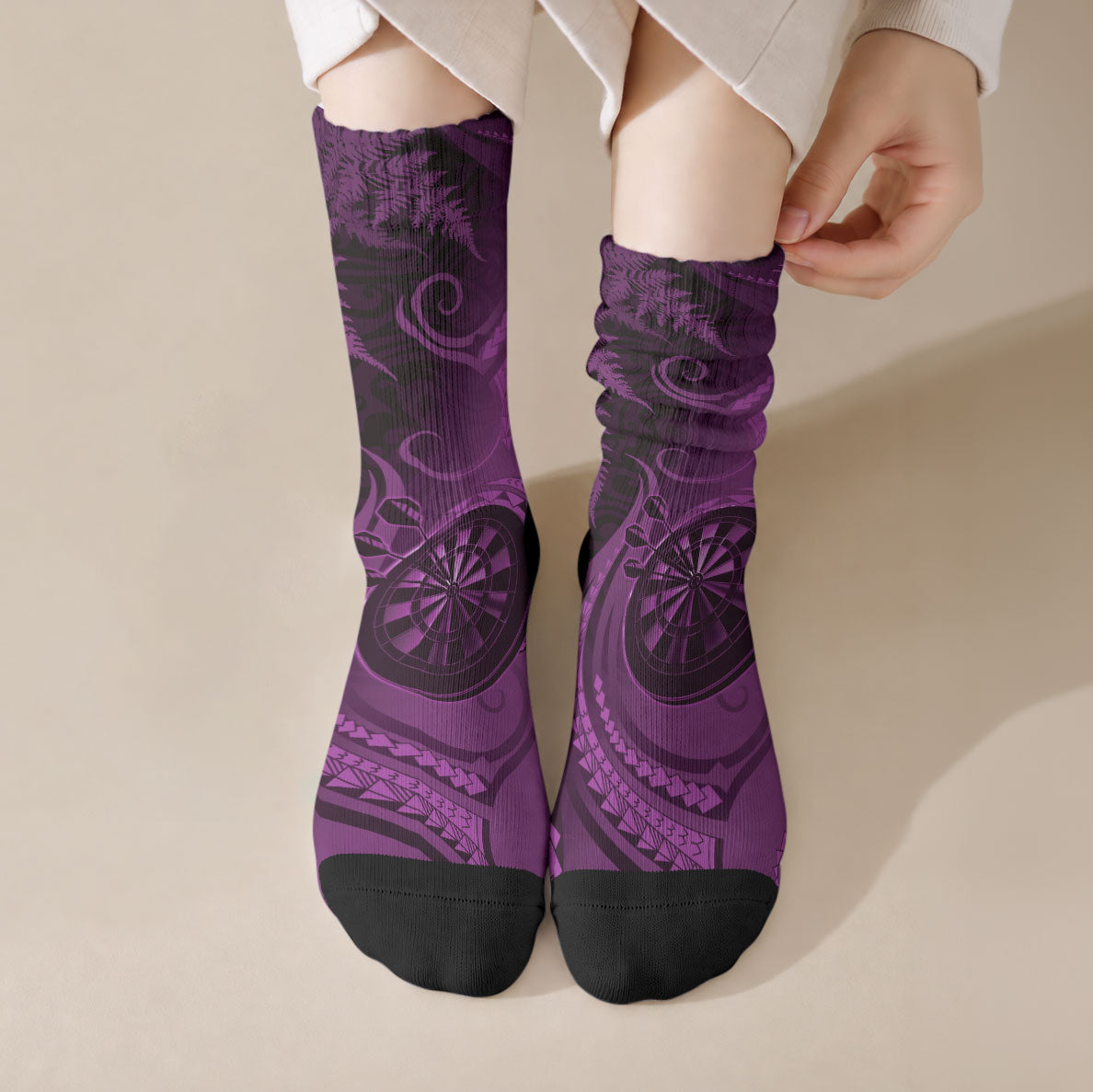 New Zealand Purple Darts Crew Socks Maori Fern Curve Style LT05 Crew Socks Purple - Polynesian Pride