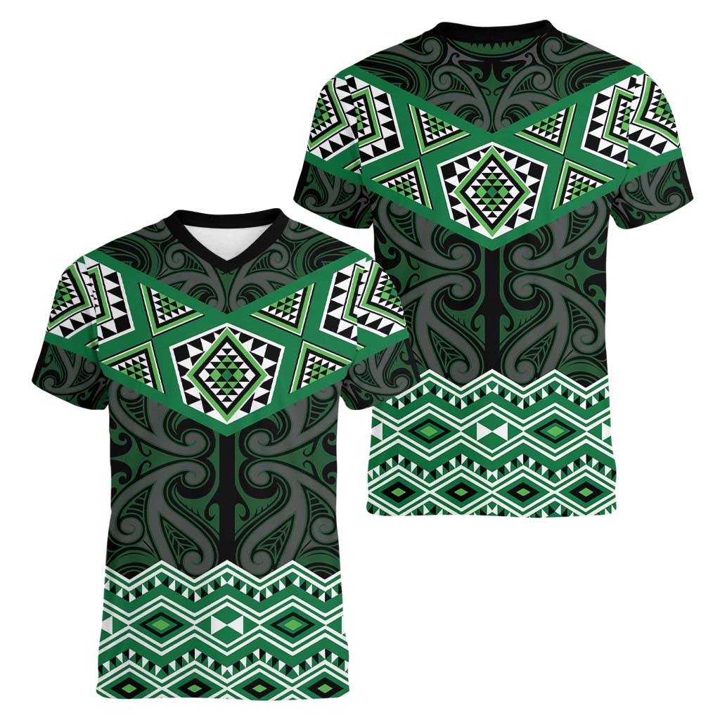 New Zealand Aotearoa Women V-Neck T-Shirt Green Taniko Art Maori Pattern LT05 - Polynesian Pride