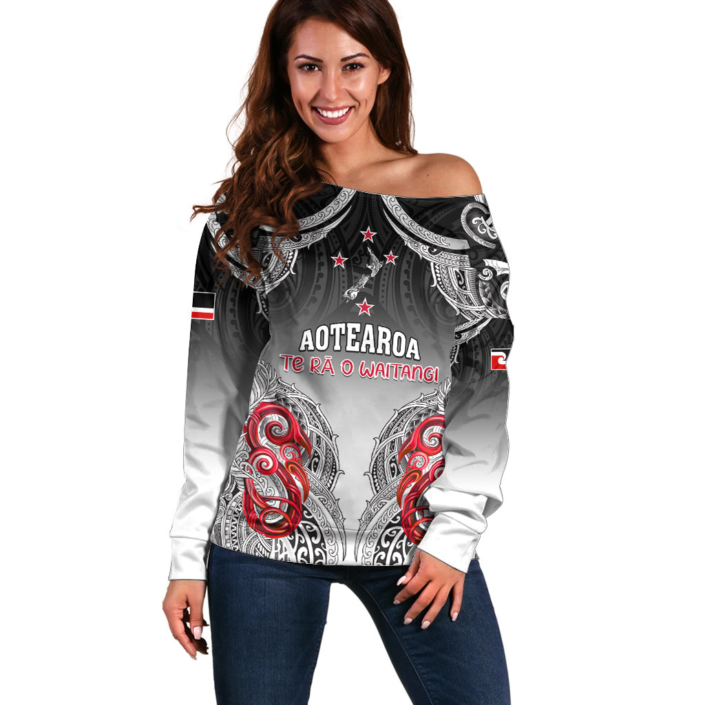 Personalised New Zealand Waitangi Day Off Shoulder Sweater Aotearoa Te Ra O Waitangi Manaia Maori Pattern LT05 Women Black - Polynesian Pride