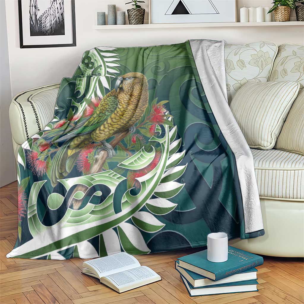 New Zealand Kea Bird Blanket With Maori Koru Fern LT05 Green - Polynesian Pride