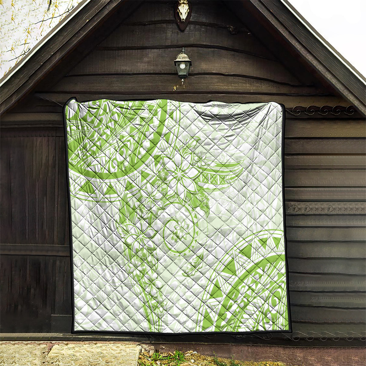 Polynesian Pattern With Plumeria Flowers Quilt Lime Green LT05 - Polynesian Pride
