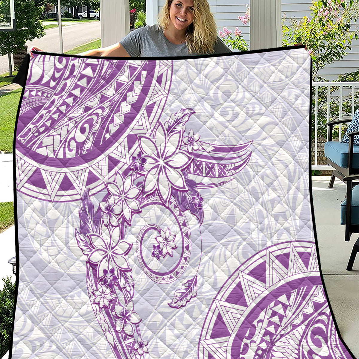 Polynesian Pattern With Plumeria Flowers Quilt Purple LT05 Purple - Polynesian Pride