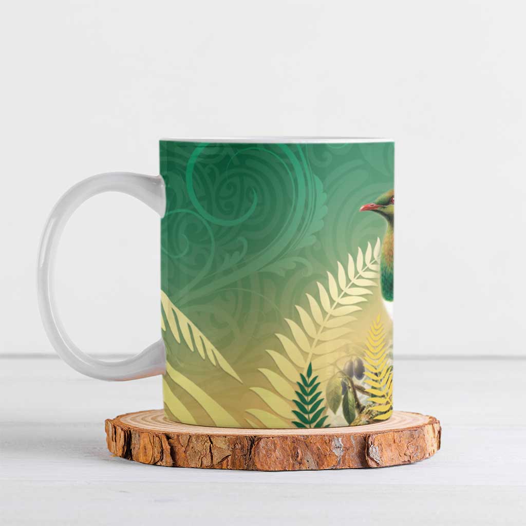 New Zealand Pigeon Kereru Ceramic Mug Maori Fern Art Green Gradient - Polynesian Pride