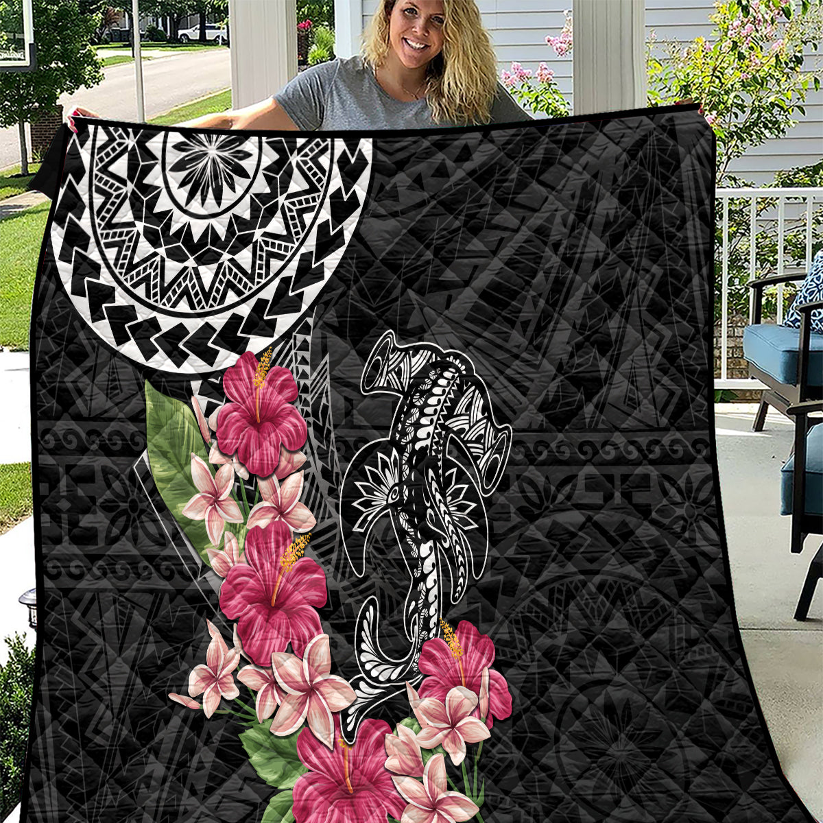 Black Polynesian Hammerhead Shark Tribal Pattern Quilt LT05 Black - Polynesian Pride