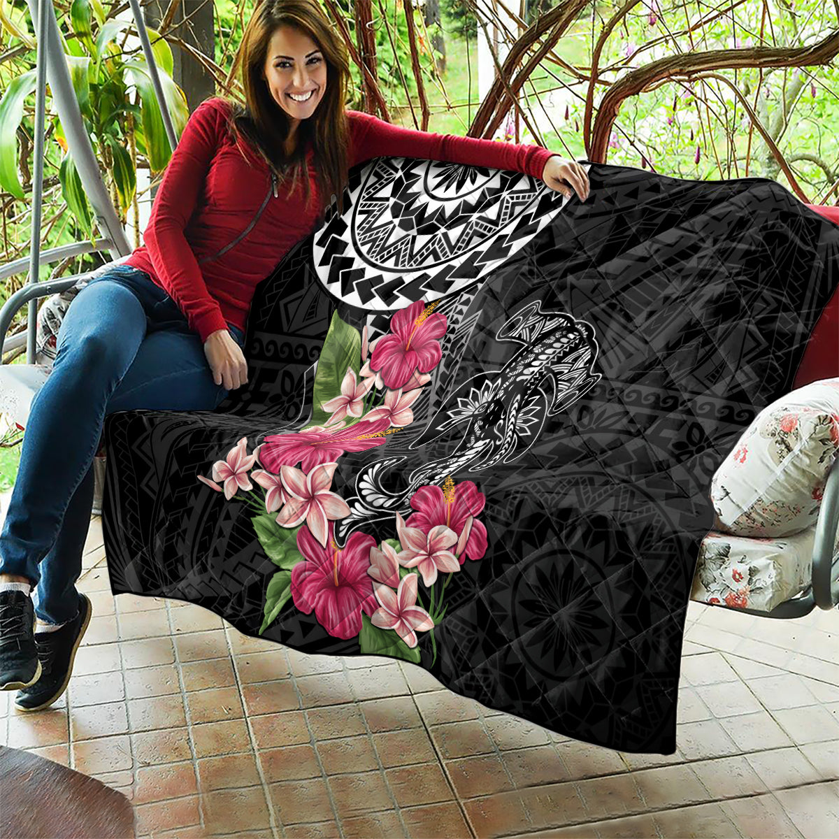 Black Polynesian Hammerhead Shark Tribal Pattern Quilt LT05 - Polynesian Pride