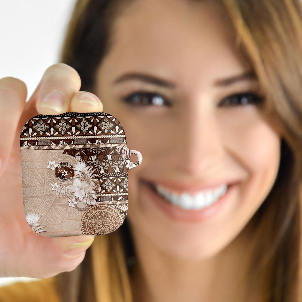 Tonga Ngatu Motifs AirPods Case With Coat Of Arms Beige