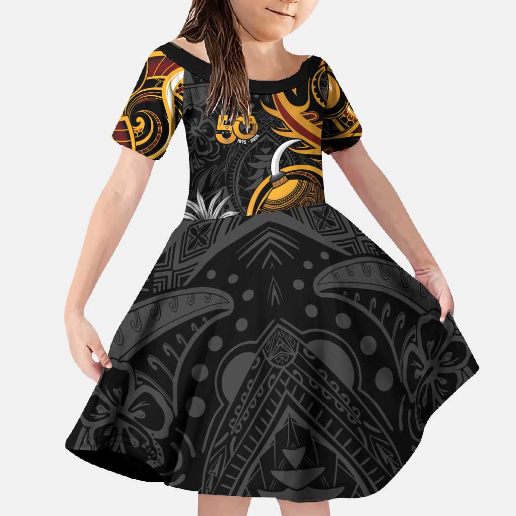 Personalised Papua New Guinea Family Matching Off Shoulder Maxi Dress and Hawaiian Shirt Happy 50th Independence Anniversary LT05 Daughter's Dress Black - Polynesian Pride