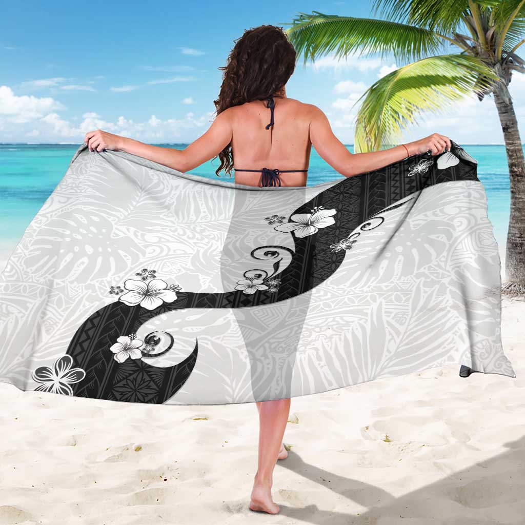Polynesia Hibiscus Sarong White Curve Motif LT05 - Polynesian Pride