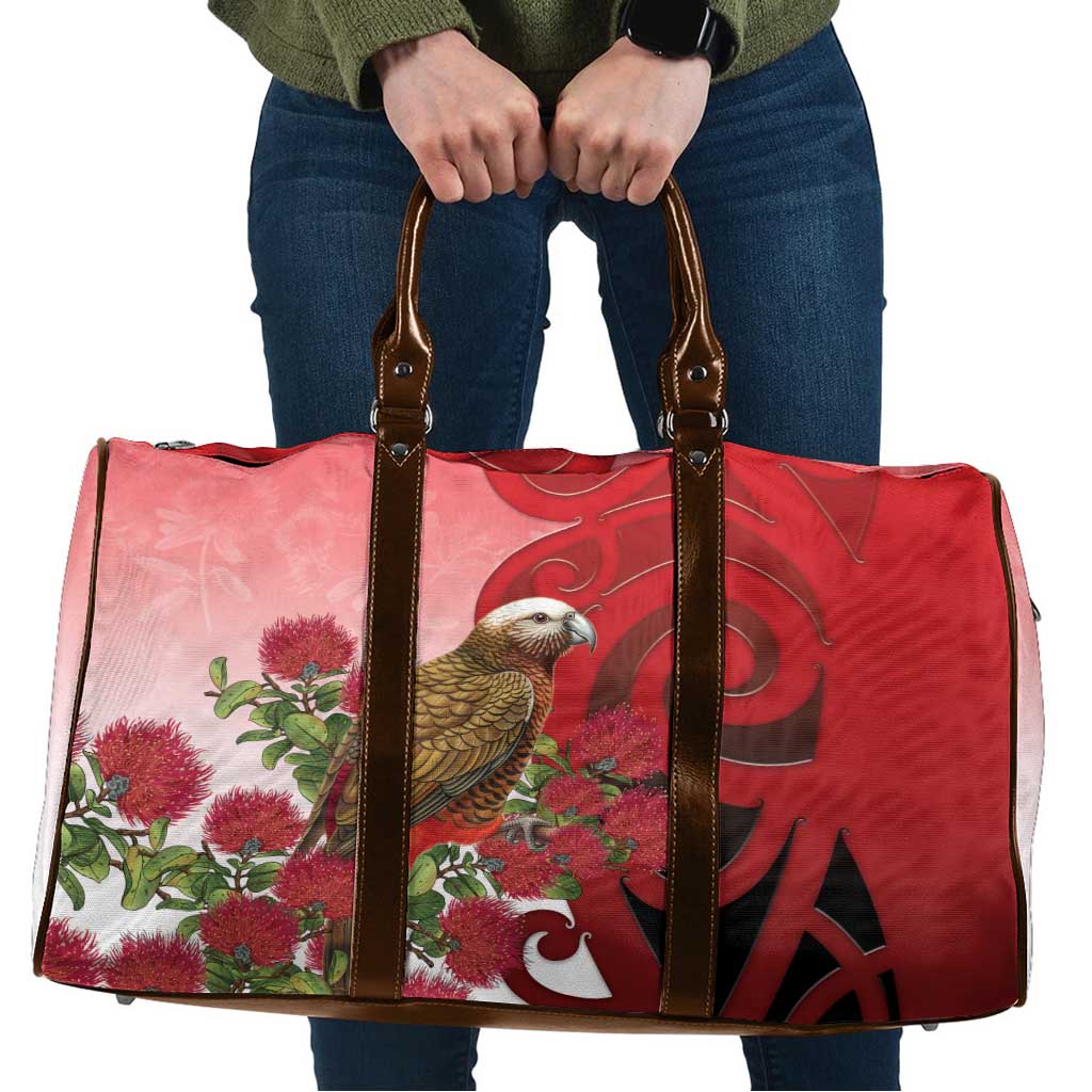 New Zealand Parrot Kaka Travel Bag Maori Koru With Pohutukawa Flowers - Polynesian Pride