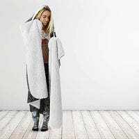 Piko Hawaii Hooded Blanket Polynesian Pattern With Maile Pikake Honohono Lei