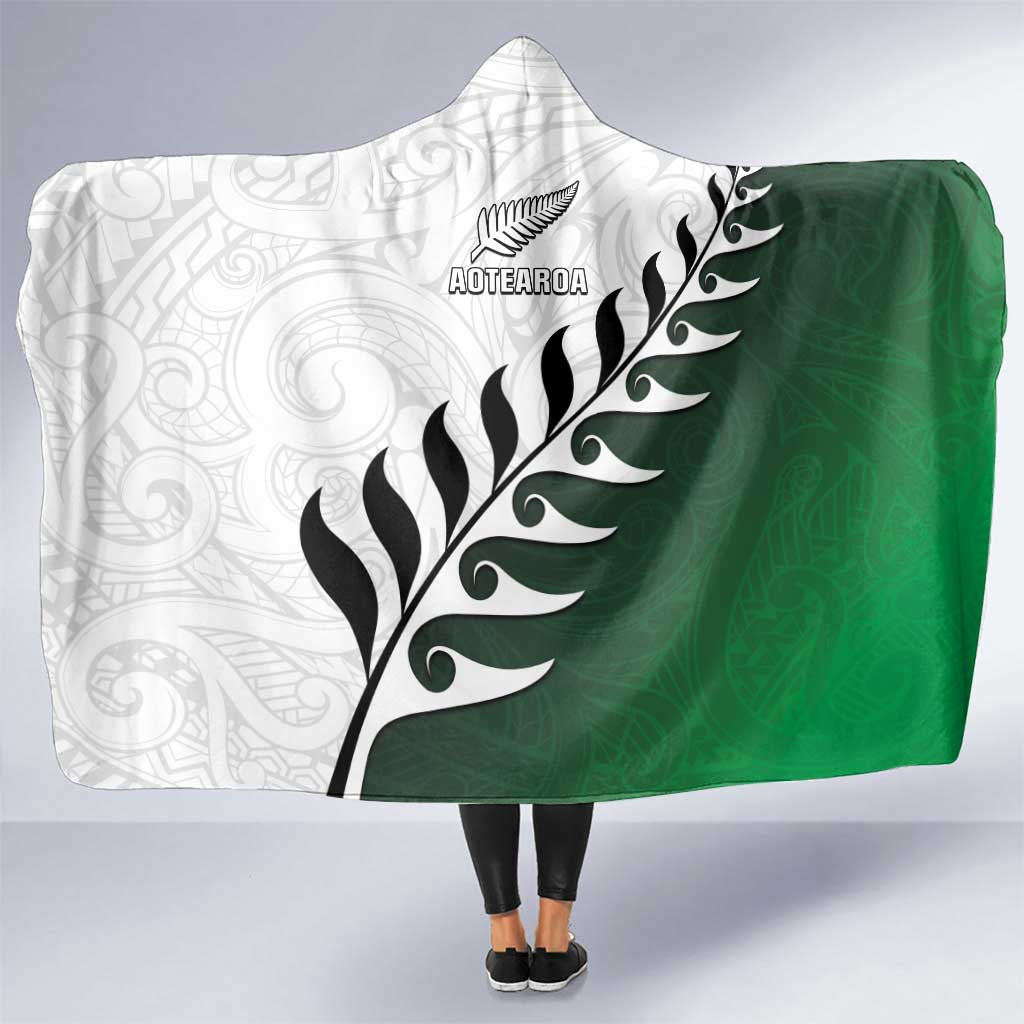 New Zealand Football Hooded Blanket Go Aotearoa