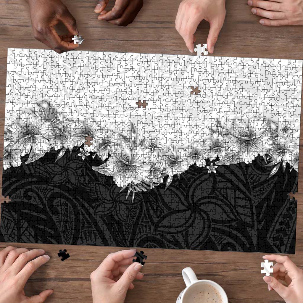 Hawaii Hibiscus Flowers Puzzle Grayscale Polynesian Pattern