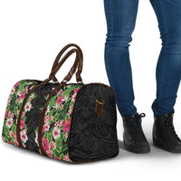 Hawaii Tropical Flowers Travel Bag Black Polynesian Tattoo Art LT05 - Polynesian Pride