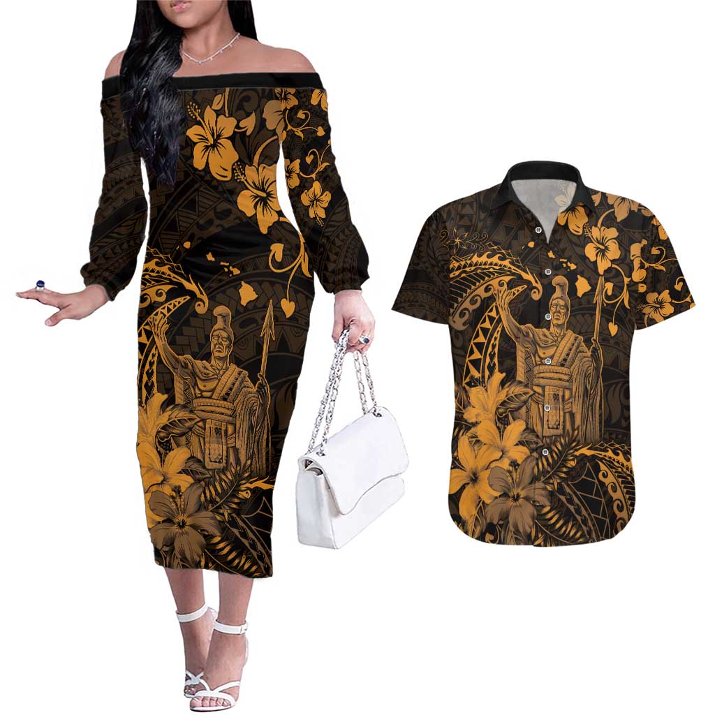 Hawaii King Kamehameha Day Couples Matching Off The Shoulder Long Sleeve Dress and Hawaiian Shirt Polynesian Pattern Mix Hibiscus Gold