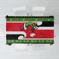 New Zealand Funny Christmas Tablecloth Maori Tiki LT05 Black - Polynesian Pride