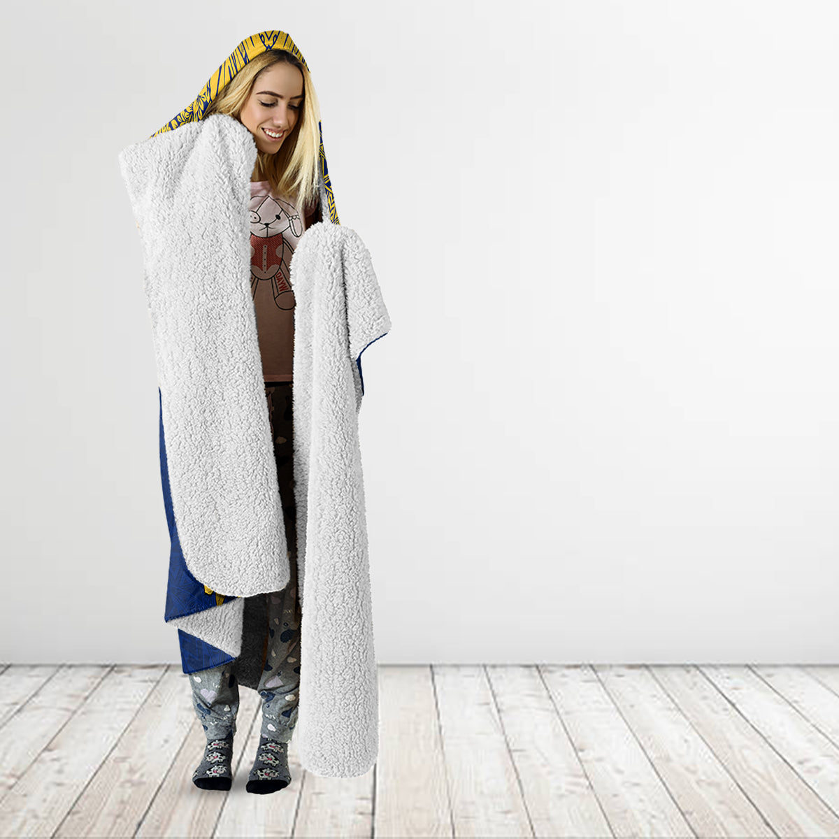 Repubrikin Naoero Independence Day Hooded Blanket Tamanu With Coat Of Arms LT05 - Polynesian Pride